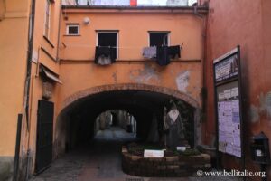 Photo du centre d'Albenga en Ligurie