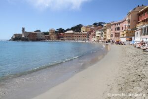 Photo dela plage de la Baie du Silence à Sestri Levante