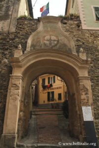 photo de Bordighera Alta en Ligurie