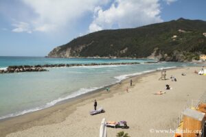 Photo de la plage de Moneglia en Ligurie