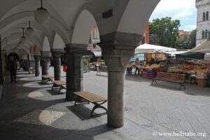 Photo des arcades Piazza Mazzini à Chiavari