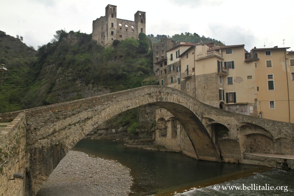 ponte-castello-dolceacqua_4837